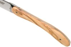 Laguiole En Aubrac Ecir Set De Couteaux à Steak 6 Pièces En Bois D'olivier 15 Laguiole En Aubrac Ecir Set De Couteaux à Steak 6 Pièces En Bois D'olivier -Kai Soldes Boutique AU6MC99Z42L 06 laguiole en aubrac