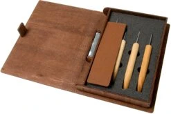 BeaverCraft Basic Set Of 4 Knives S07 Book Kit De Sculpture Sur Bois Avec Boîte De Rangement Livre En Bois -Kai Soldes Boutique BVS07BOOK 03 beavercraft