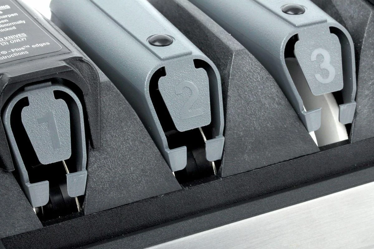 Chef'sChoice - CC120 Aiguiseur, Métal Brossé 5 Chef'sChoice - CC120 Aiguiseur, Métal Brossé – Image 3