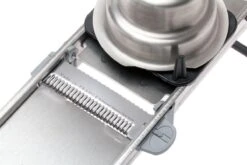 De Buyer Revolution Mandoline 2012.01 12 De Buyer Revolution Mandoline 2012.01 -Kai Soldes Boutique DEB2012 01 03 de buyer ultra revolution mandoline deb2012 01 03