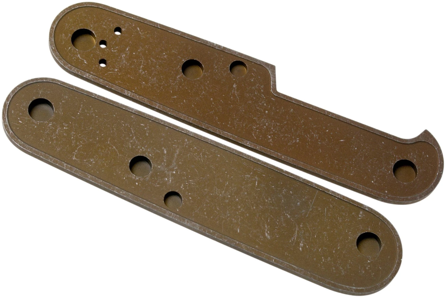 Daily Customs 91.2 35 Angle Pattern, Rusty Titanium P10009396 Côtes Pour Victorinox 4 Daily Customs 91.2 35 Angle Pattern, Rusty Titanium P10009396 Côtes Pour Victorinox – Image 2