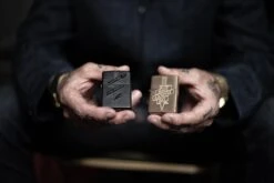 Knivesandtools Zippo Brass Brushed Knife, Bronze, Briquet -Kai Soldes Boutique KTZPBRASSKNIFE 10 KATOZIPPO