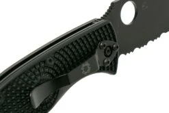 Spyderco Tenacious Lightweight Black C122PSBBK FRN Partly Serrated Couteau De Poche -Kai Soldes Boutique SPC122PSBBK 06 spyderco
