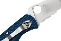 Spyderco Persistence Lightweight C136SBL Serrated S35VN Blue FRN Couteau De Poche 12 Spyderco Persistence Lightweight C136SBL Serrated S35VN Blue FRN Couteau De Poche -Kai Soldes Boutique SPC136SBL 05 spyderco