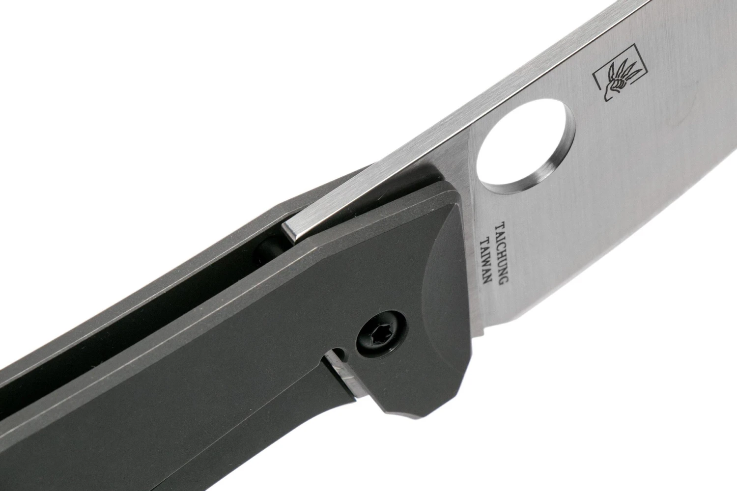 Spyderco Slysz Spydie Chef C211TIP Couteau De Poche, Marcin Slysz Design CQI Version 8 Spyderco Slysz Spydie Chef C211TIP Couteau De Poche, Marcin Slysz Design CQI Version – Image 6