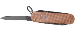 Victorinox Classic SD Alox Colours, Fresh Peach 0.6221.202G Couteau Suisse 8 Victorinox Classic SD Alox Colours, Fresh Peach 0.6221.202G Couteau Suisse -Kai Soldes Boutique VT0 6221 202G 03 victorinox
