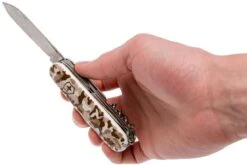 Victorinox Huntsman Desert Camouflage 1.3713.941 Couteau Suisse -Kai Soldes Boutique VT1 3713 941 06 victorinox vt1 3713 941 06