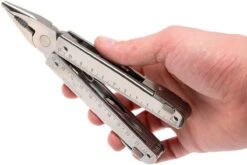 Victorinox SwissTool X Plus 3.0339.L Pince Multifonction Avec Clé à Cliquet, étui En Cuir -Kai Soldes Boutique VT3 0339 L 06 victorinox vt3 0339 l 06