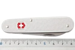 Victorinox Bantam, Silver 5.2300.26, Couteau Suisse -Kai Soldes Boutique VT5 2300 26 05 victorinox 2300 26 bantam silver alox d5