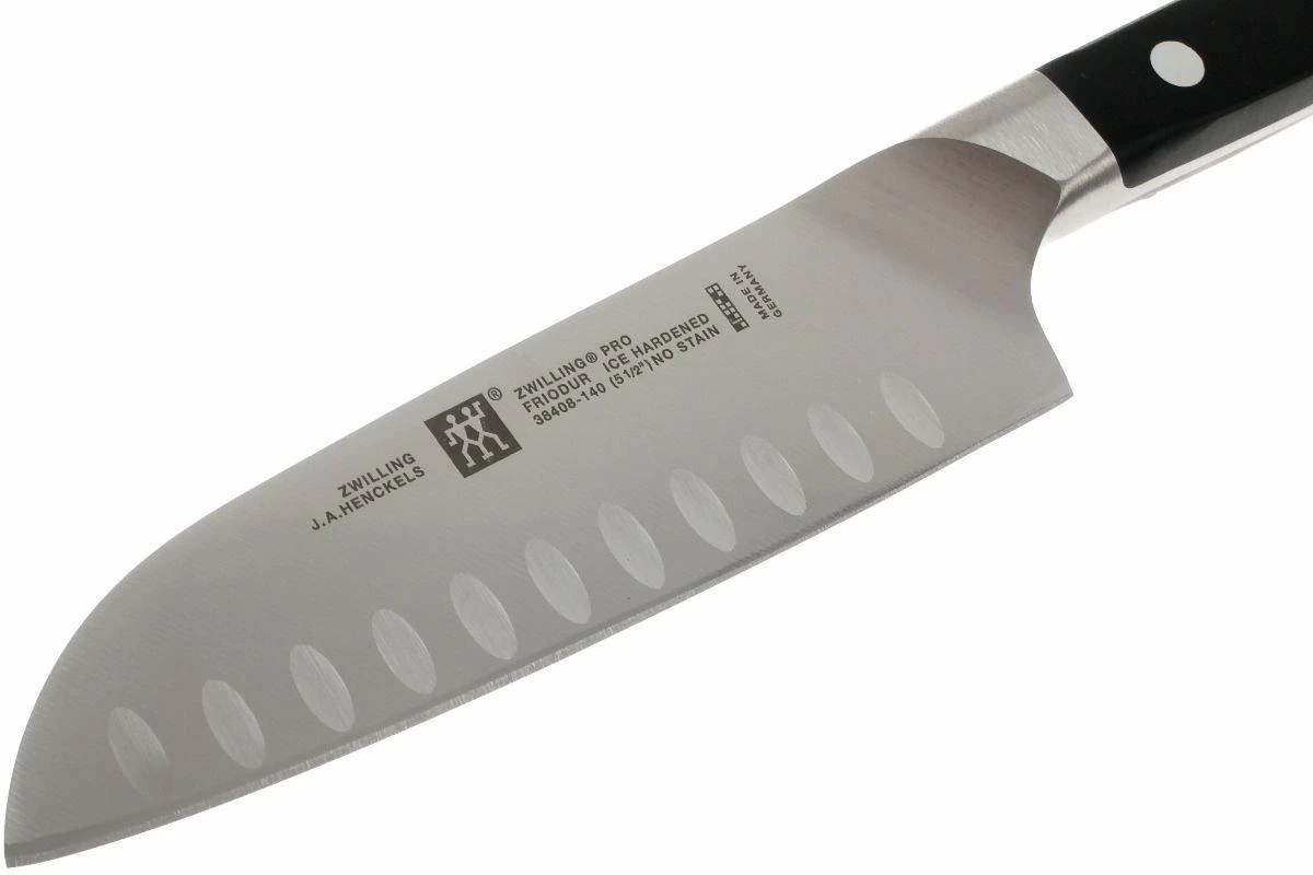 Zwilling 38408-141 Pro Santoku Avec Alvéoles 4 Zwilling 38408-141 Pro Santoku Avec Alvéoles – Image 2